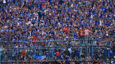 Arema FC vs Persib Bandung. (Foto:Dani Kristian/Tugu Jatim)