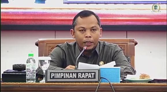 Ketua DPRD Kabupaten Lumajang. (Foto: Tangkap layar video/Tugu Jatim)