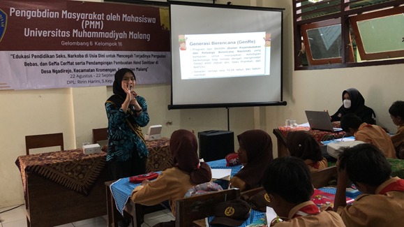 Acara pendidikan seks di SDN 1 Ngadirejo Kabupaten Malang.
