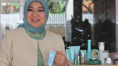 Promotor kosmetik halal. (Foto: Dok Tugu Jatim/Tugu Jatim)