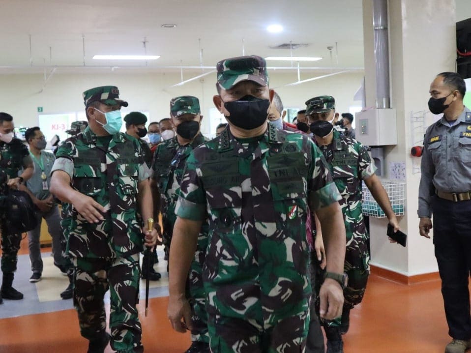 Sejarah TNI. (Foto: Dok. Penrem 083/Baladhika Jaya/Tugu Jatim)