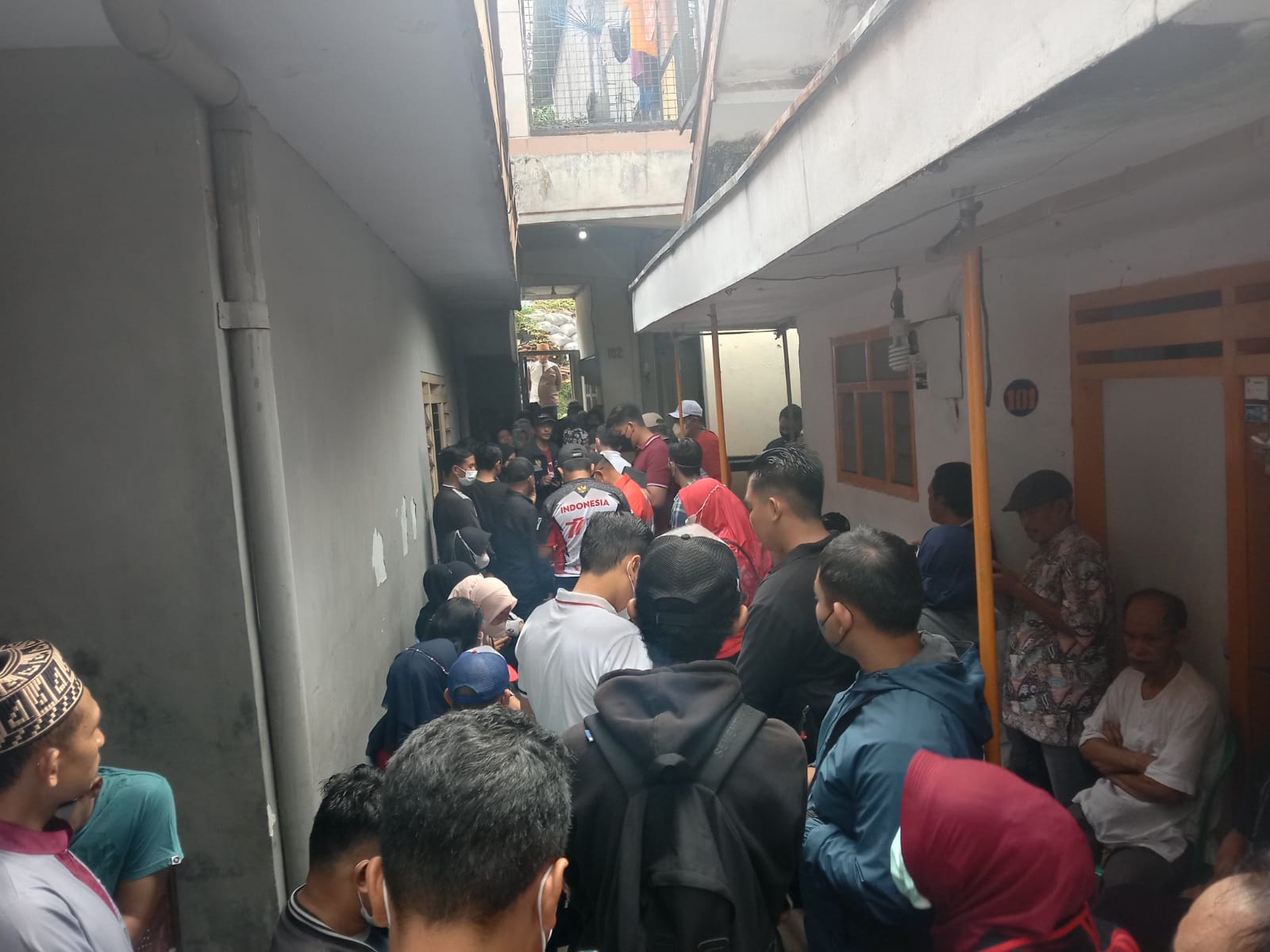 stadion kanjuruhan tugu jatim