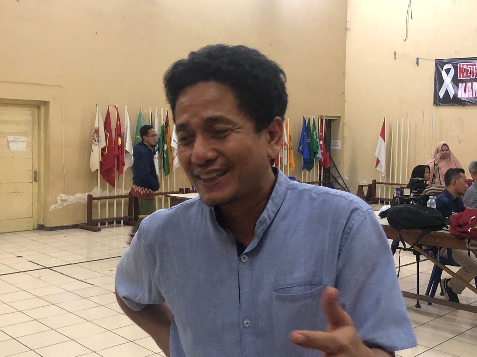 kontras tugu jatim