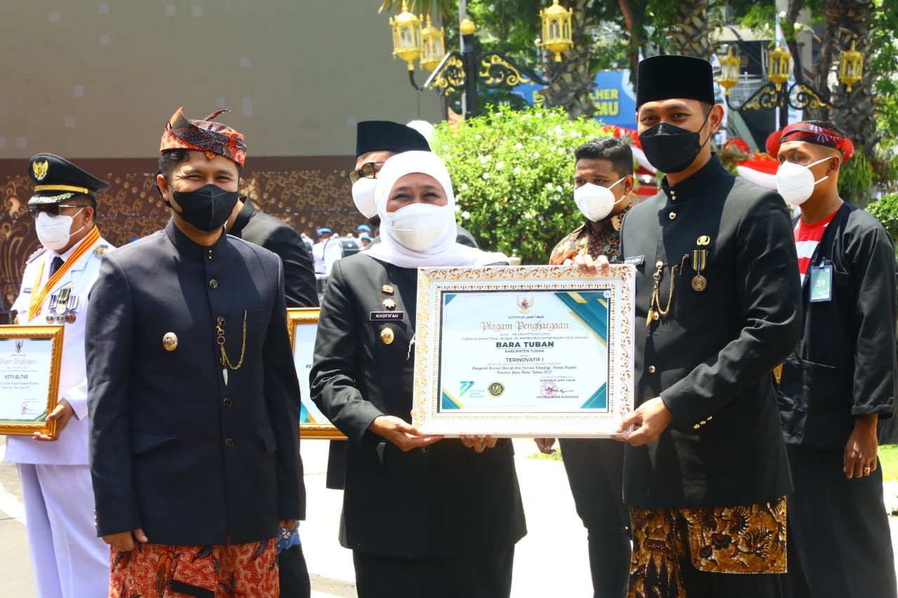 briket tugu jatim