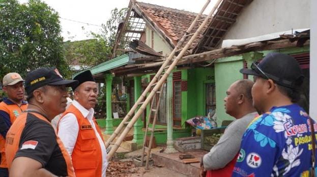 Pemkab Pasuruan Janji Perbaikan Rumah Rusak Akibat Puting Beliung Rampung dalam Seminggu