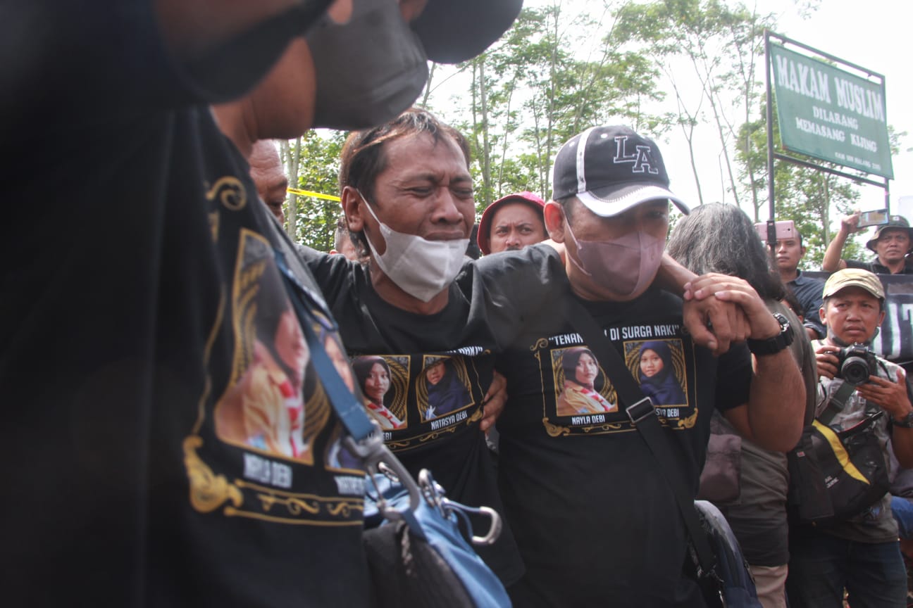 tragedi kanjuruhan tugu jatim