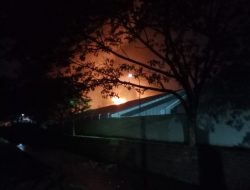 Pabrik Rokok Gudang Garam di Kediri Terbakar