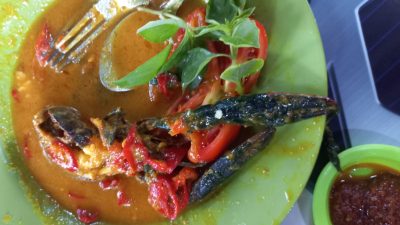 oseng lobster tugu jatim