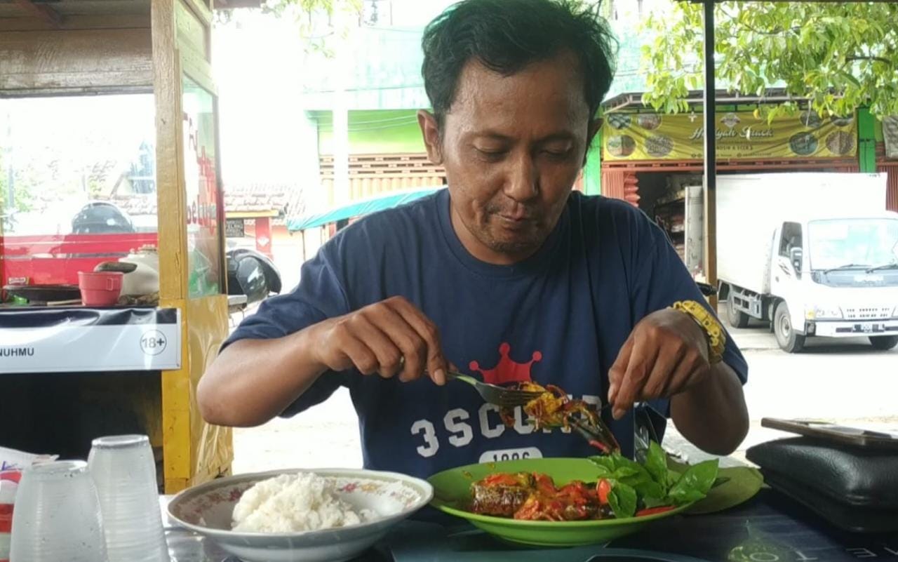 oseng lobster tugu jatim