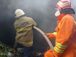 Kebakaran Gudang Dekor Peralatan Pesta di Kota Batu, Diduga Akibat Pemilik Luapkan Kekecewaan