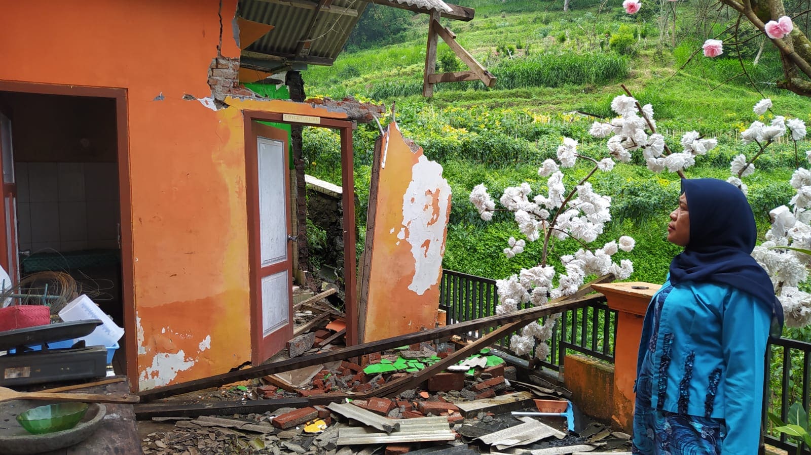 Sekolah satu atap Gunungsari. (Foto: M. Ulul Azmy/Tugu Malang)
