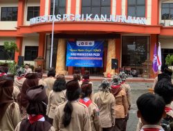Prodi PGSD Unikama Gandeng Kwarcab Kabupaten Malang Latih Mahasiswa soal Dasar Kepemimpinan hingga Kepramukaan
