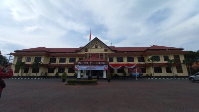 polres pasuruan tugu jatim