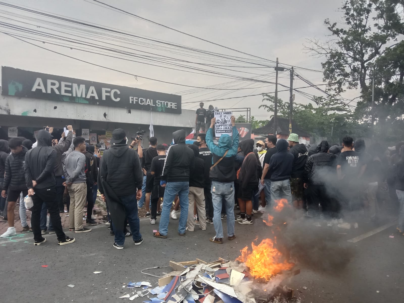 arema fc tugu jatim