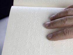 Peringatan Hari Braille Sedunia Setiap 4 Januari, Ini Sejarahnya!