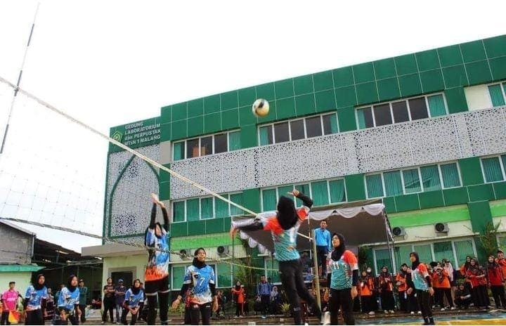 MTsN 2 Malang.