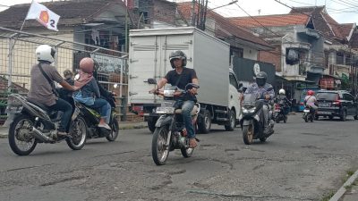 Kota Malang darurat jalan berlubang.