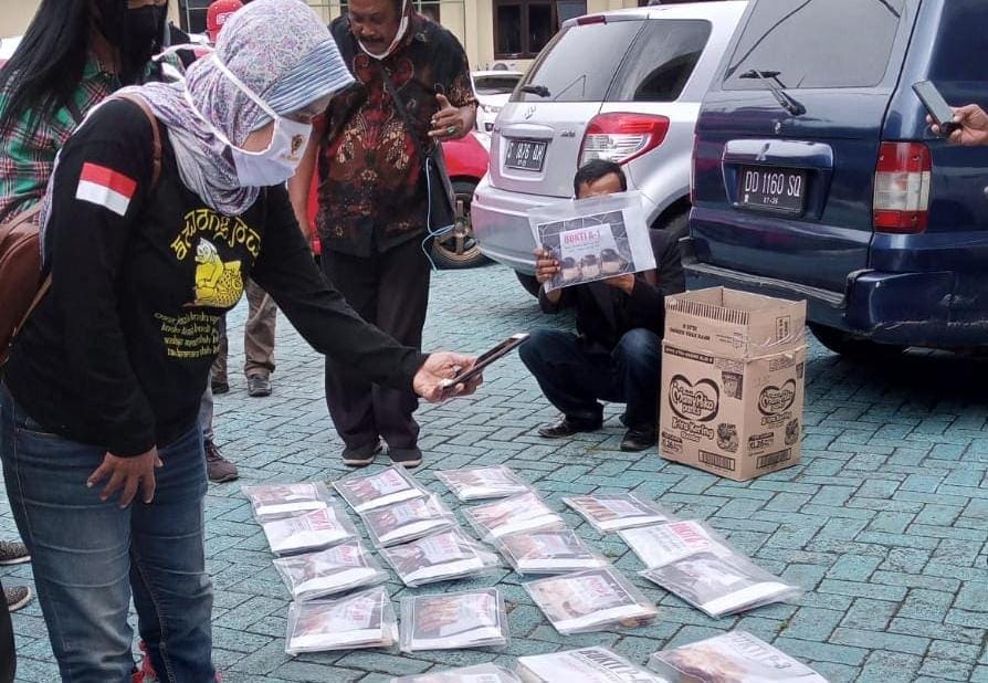 Audiensi LSM Barracuda Indonesia dan Polres Mojokerto, Menyoal Dugaan Izin Edar Palsu Pabrik Roti Bunga Mawar Puti 2 Audiensi LSM Barracuda Indonesia.