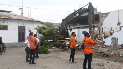 stasiun pasuruan tugu jatim