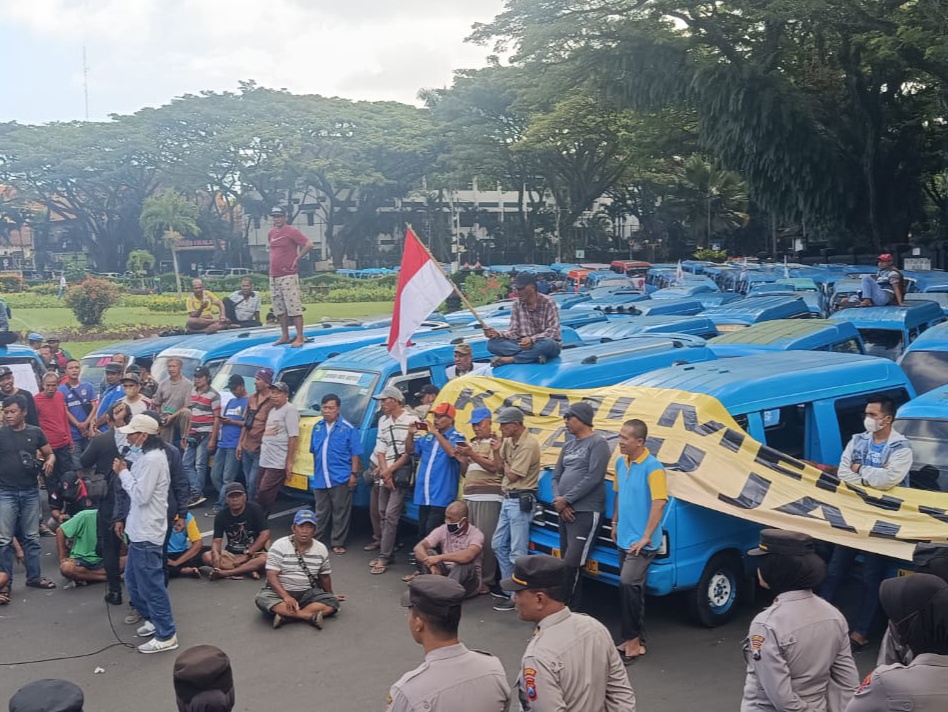 kayutangan tugu jatim