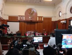 Hakim Vonis Bebas Bambang Sidik, Eks Kasat Samapta Polres Malang Terdakwa Tragedi Kanjuruhan