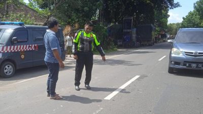 Sopir Innova Seruduk Truk hingga Motor di Pakisaji Malang, 1 Korban Patah Tulang