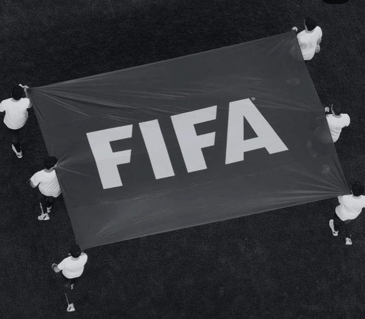 Tuan rumah Piala Dunia.