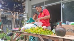 Jelang Ramadhan 2023, Penjual Bunga di Tuban Mulai Banjir Pembeli