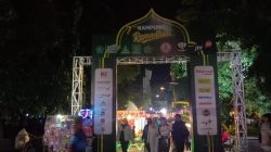 Wisata Malam sambil Berburu Kuliner di Kampung Ramadhan Alun-Alun Sidoarjo