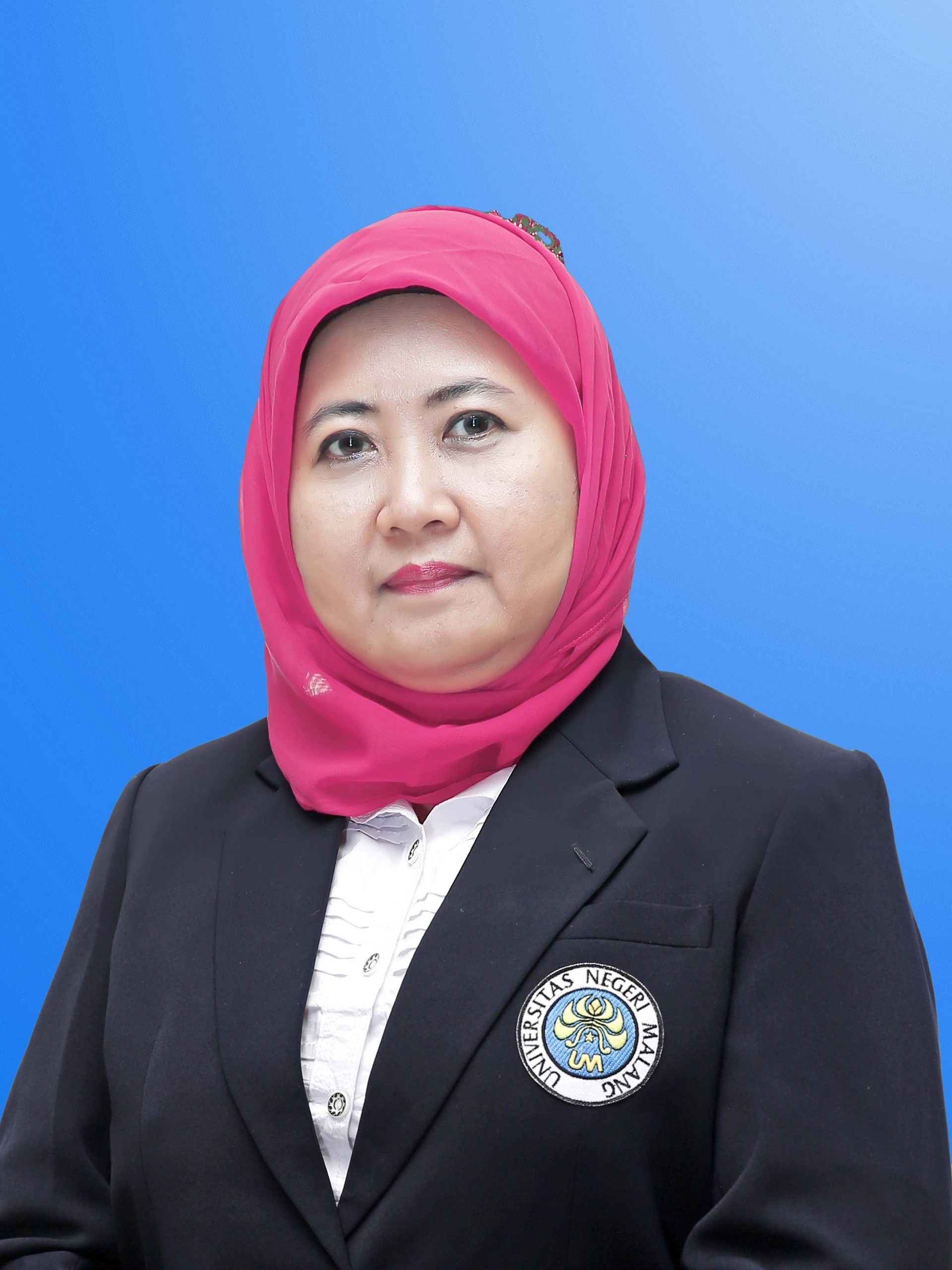 Dr. Tutut Chusniyah S.Psi . M.Si . DEKAN FAKULTAS PSIKOLOGI 34 scaled 1