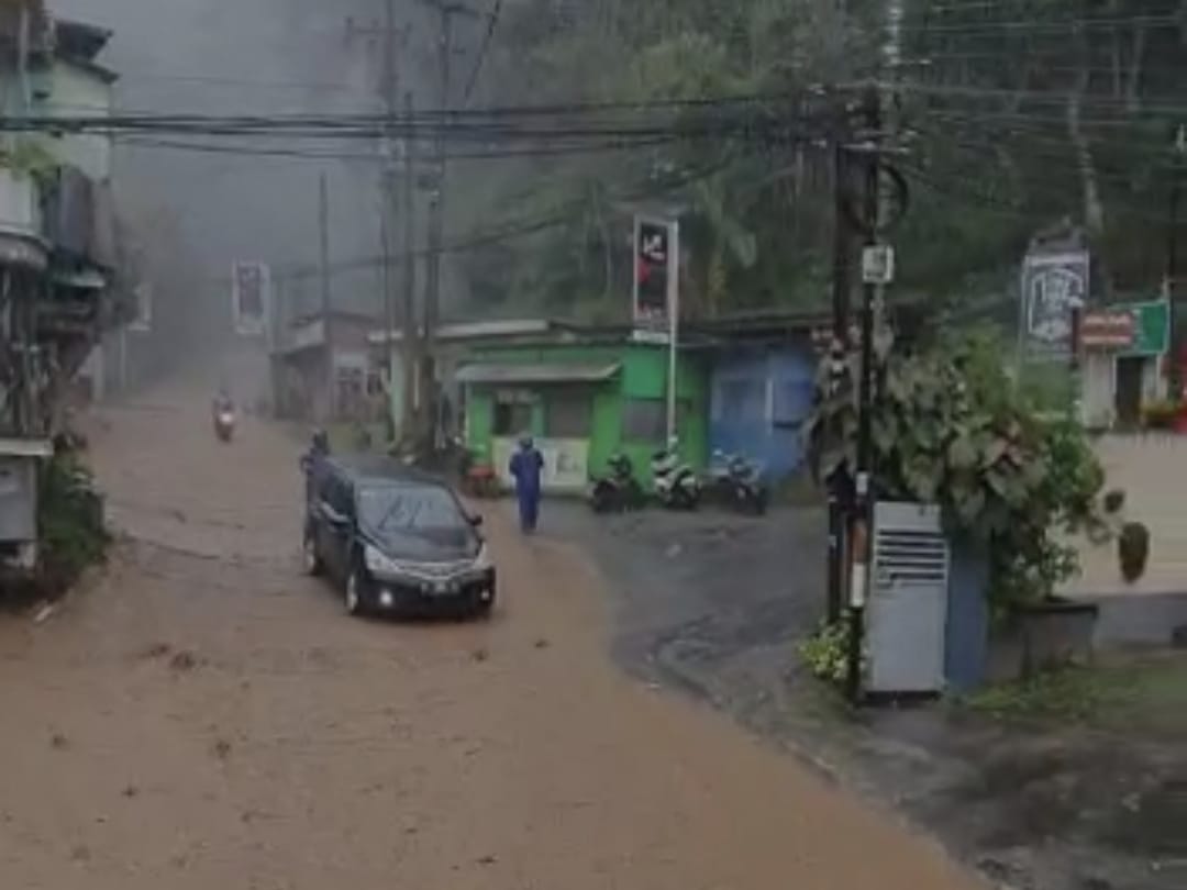 kota batu tugu jatim