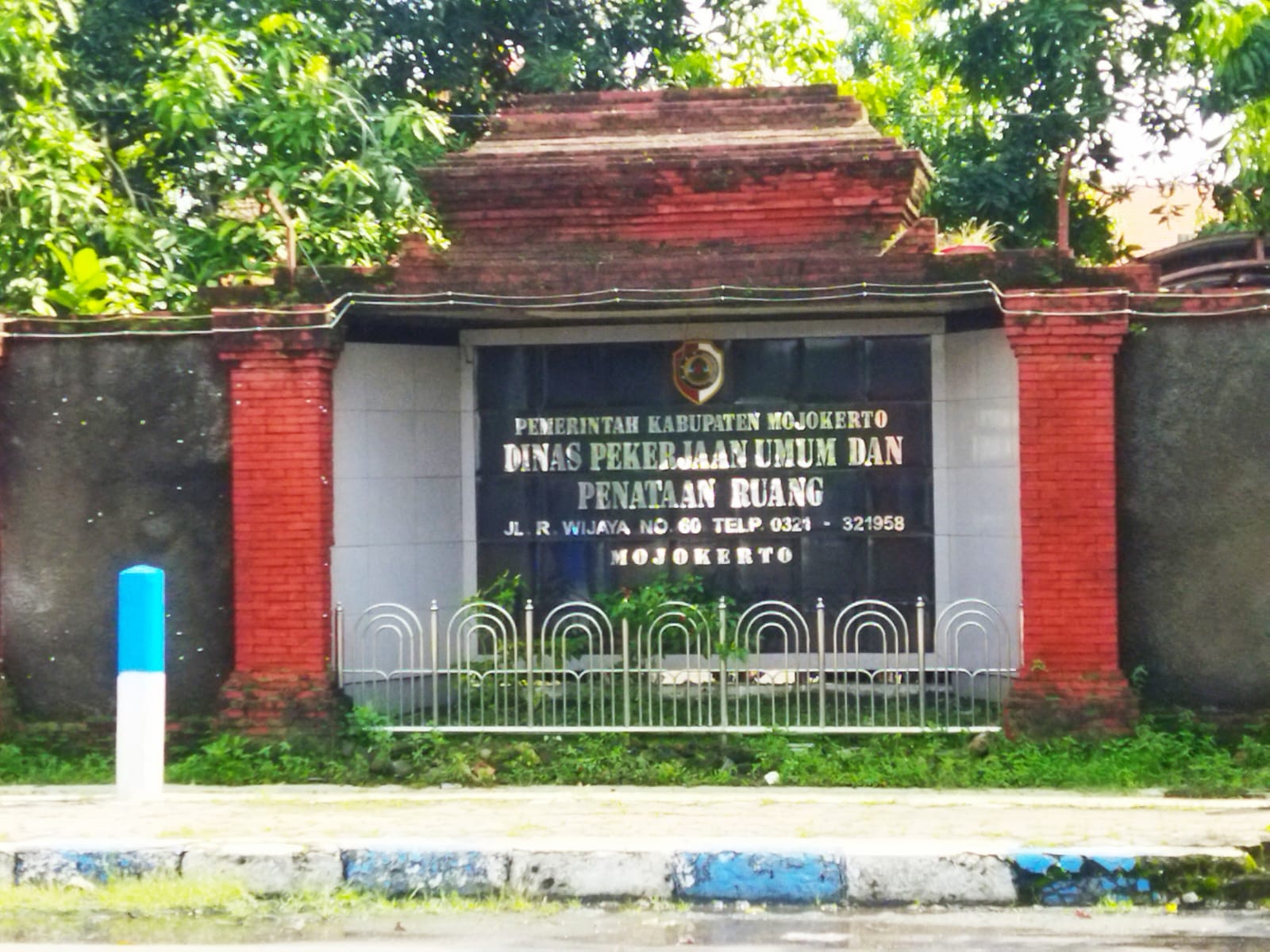 mojokerto tugu jatim