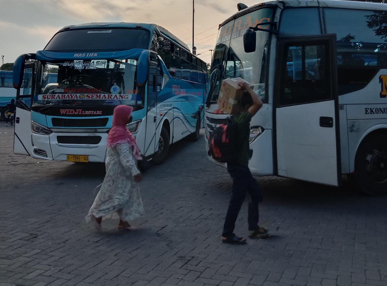 surabaya tugu jatim