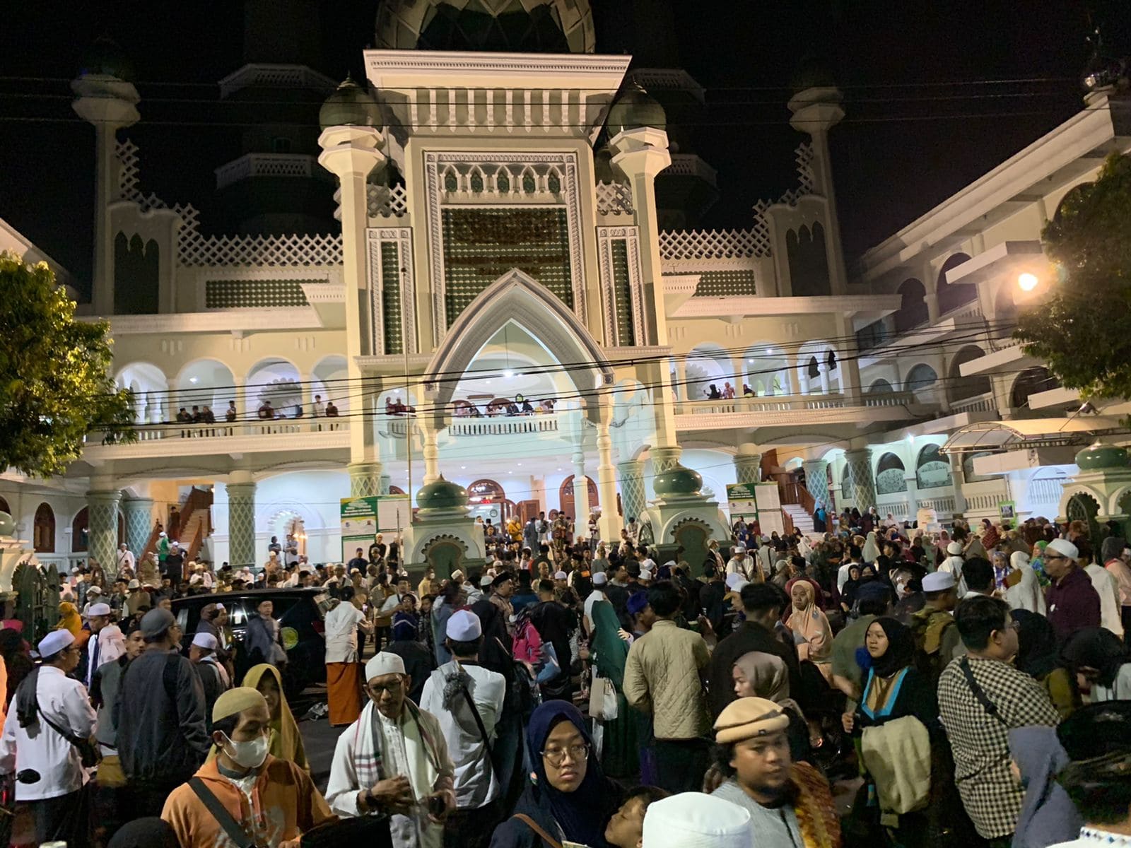 Lailatul qadar Masjid Jami' Malang.