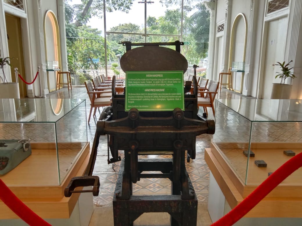Alat di Museum Pendidikan Surabaya.