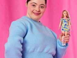 Perusahaan Mattel Luncurkan Boneka Barbie Down Syndrome, Begini Penampakannya!