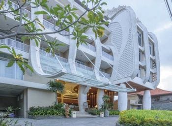 Bedrock Hotel Kuta Bali.