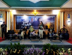 Diskusi Film di Unim Mojokerto, Penulis Novel Hati Suhita Cerita Perjodohan Hingga Konflik Perempuan