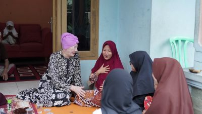 Inspirasi dari Mualaf Asal Australia: 40 Tahun Mengajarkan Budaya dan Bahasa Indonesia