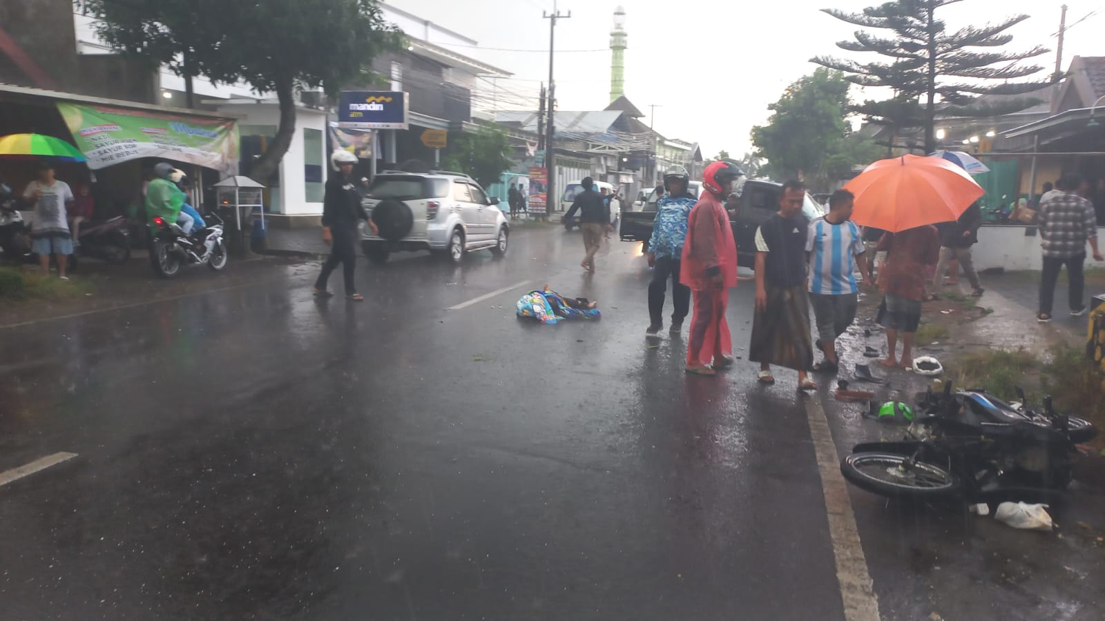 Pikap Tabrak 3 Sepeda Motor di Malang: 4 Orang Tewas, 1 Luka