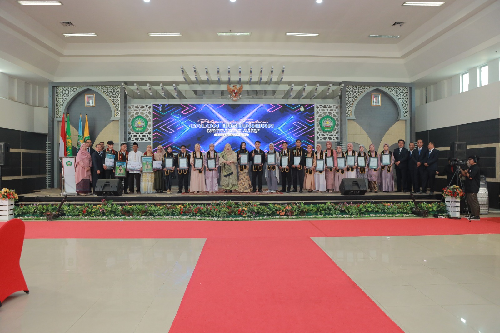 feb unisma tugu jatim
