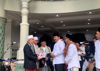 masjid agung jami' malang tugu jatim