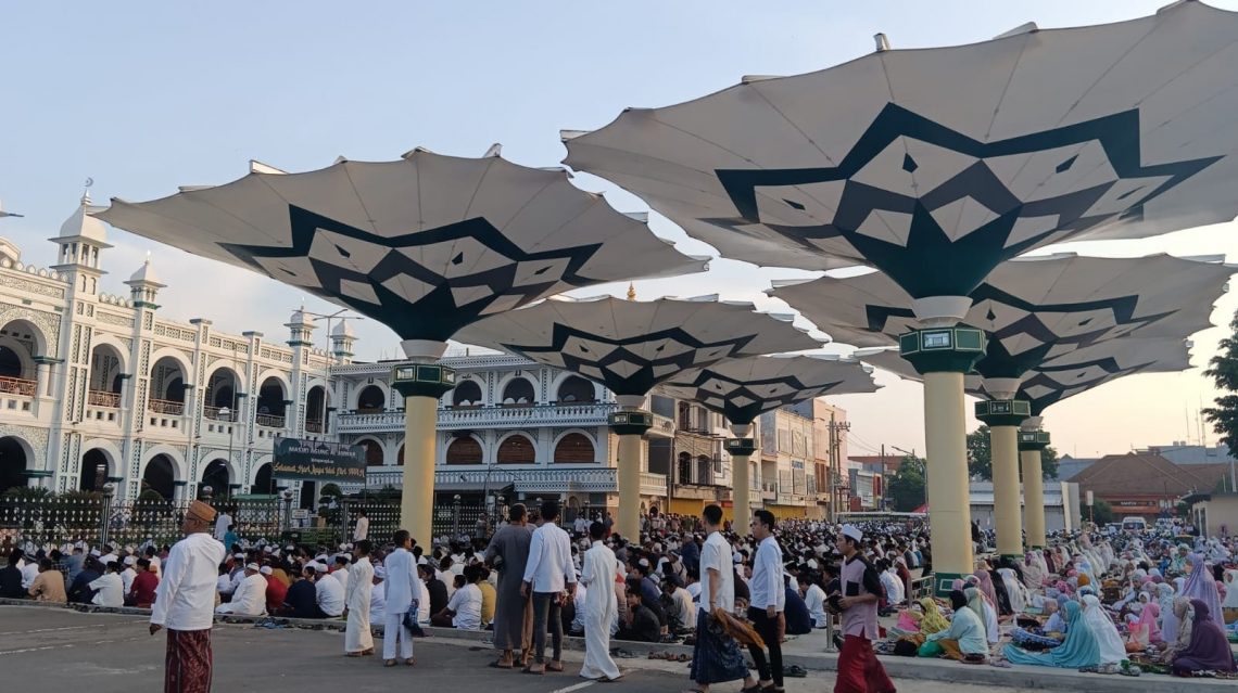Payung madinah.