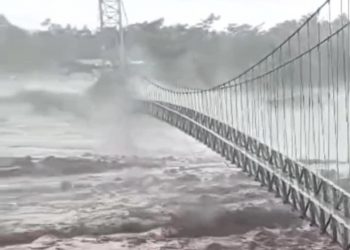 Banjir lahar dingin Semeru.
