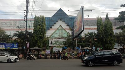 Pasar Besar Malang.