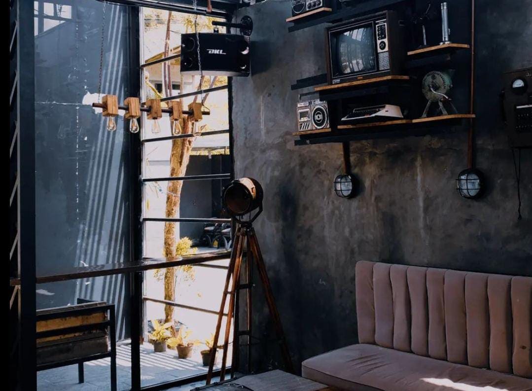 5 Desain Cafe Mini Depan Rumah Kekinian, Homey Banget Cocok Buat Nongkrong Anak Muda 2 Tips desain cafe mini depan rumah.