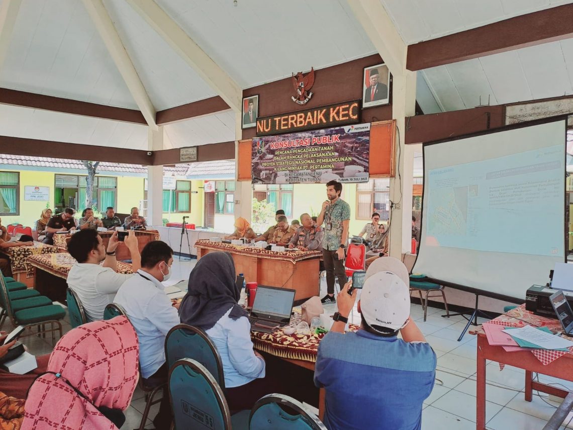 Kilang minyak Tuban.