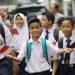 Polemik Mahalnya Beli Seragam Sekolah, Ini Klarifikasi Kepala SMPN 29 Kota Malang 11 SMPN 29 Kota Malang.