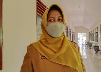 Keracunan massal.