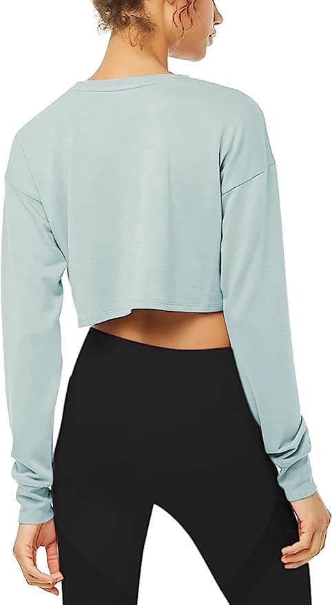 Crop top lengan panjang terbaru.